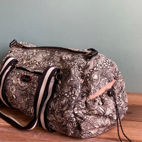 Sakroots Artist Circle Travel Duffle Bag - Picture 3 of 10